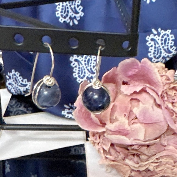 Alquimia Silver and Blue Earrings - Picture 3 of 8